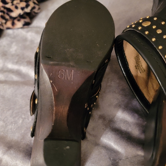 Mules - Picture 3 of 4